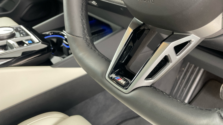 BMW i5 250kW eDrive40 M Sport Pro 84kWh 5dr Auto [Comf+] Electric Estate